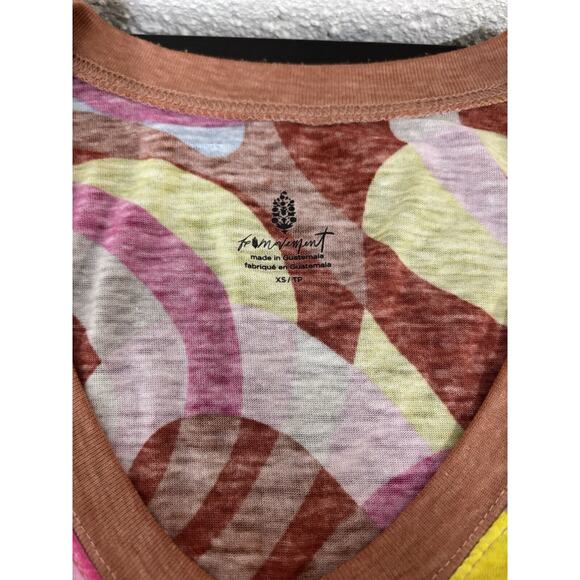 Free People Movement Keep Rolling Printed Tee Long Sleeve XS Geometric Y2K - Picture 10 of 12